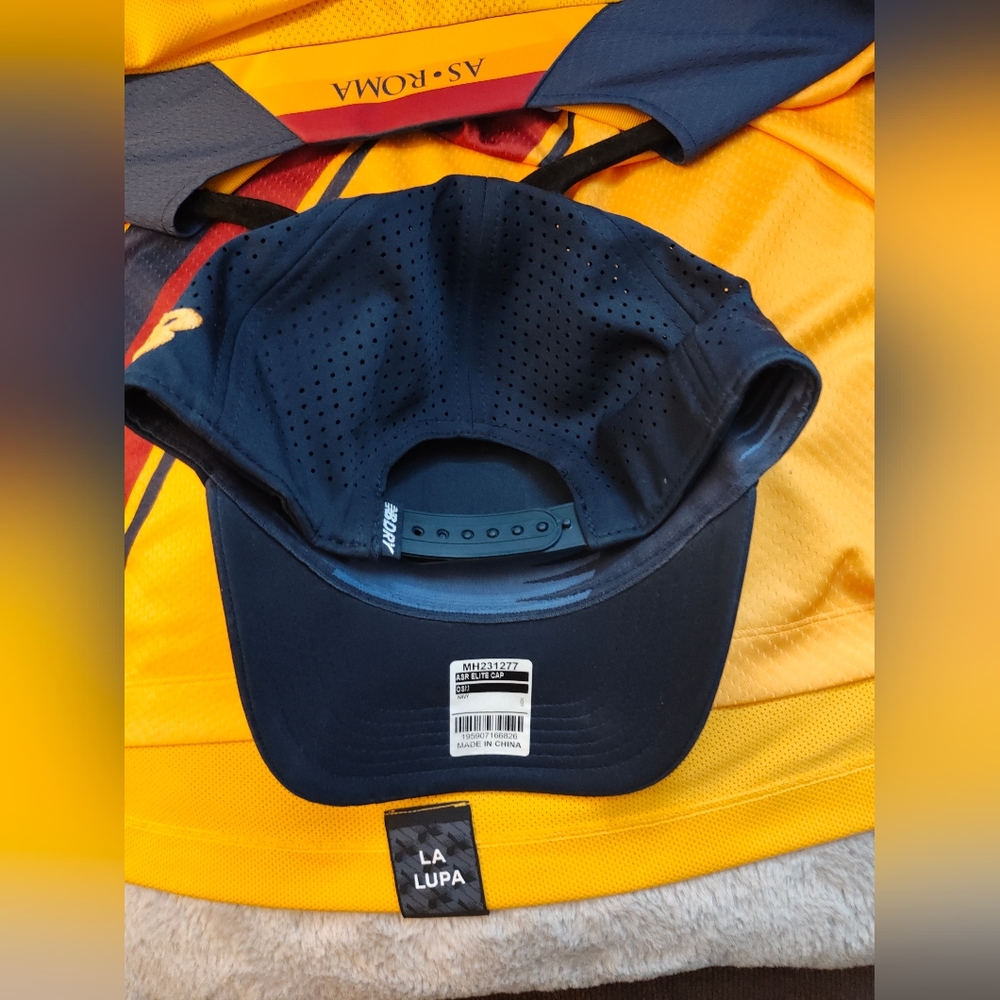 New Balance Men yellow🟡 /Blue🔵 Shirt Jersey,""Hat included!!!"" - Picture 6 of 7